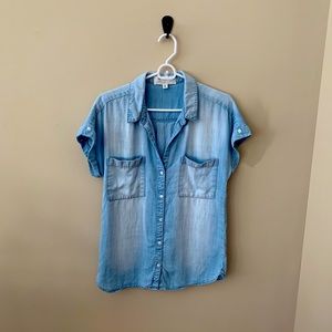 Anthropologie Chambray Blue Short Sleeve Shirt